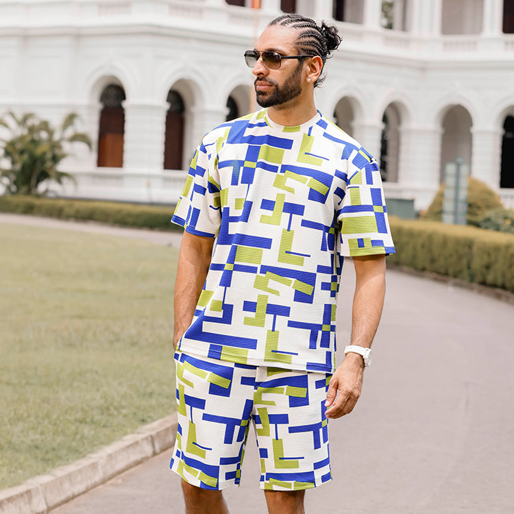 Abstract Printed Oversized T-shirt with Shorts