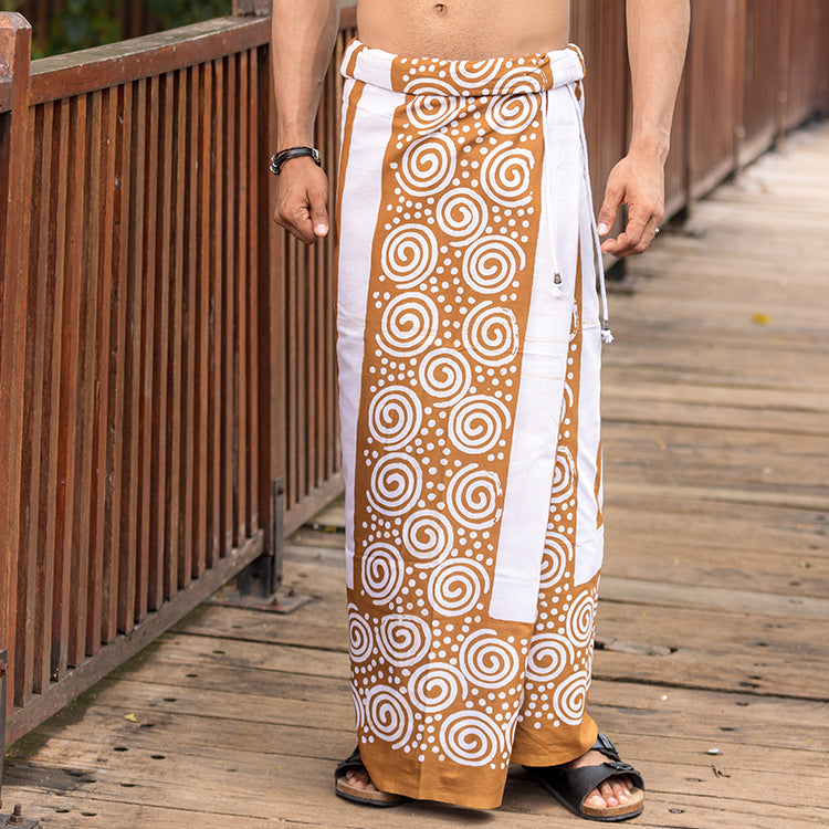 Dangara Copper & White Batik Sarong