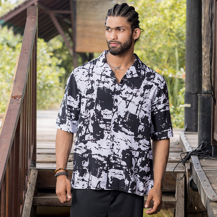 Abstract Printed Short Sleeve Shirt