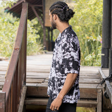 Load image into Gallery viewer, Abstract Printed Short Sleeve Shirt
