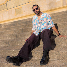 Load image into Gallery viewer, Abstract Printed Short Sleeve Shirt
