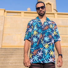 Load image into Gallery viewer, Tropical Printed Short Sleeve Shirt
