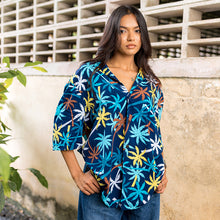 Load image into Gallery viewer, Tropical Printed Short Sleeve Shirt
