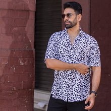 Load image into Gallery viewer, Mono Leaf Shirt

