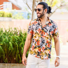 Load image into Gallery viewer, Floral Printed Short Sleeve Shirt
